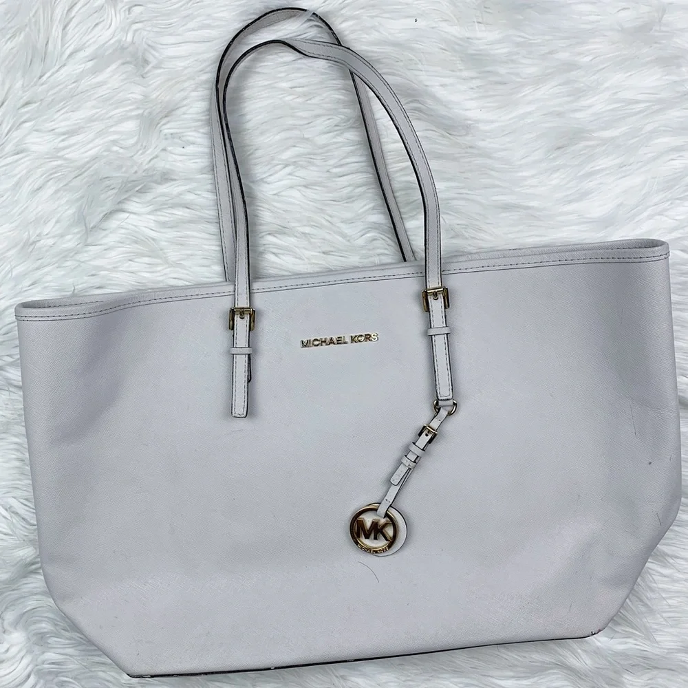 Michael Kors Jet Set Travel Extra Small Carryall Tote Bag Saffiano Leather White - Picture 1 of 11